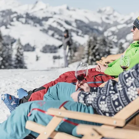 Berghaus Horneggli * Schönried