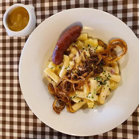 Berghaus Horneggli * Schönried