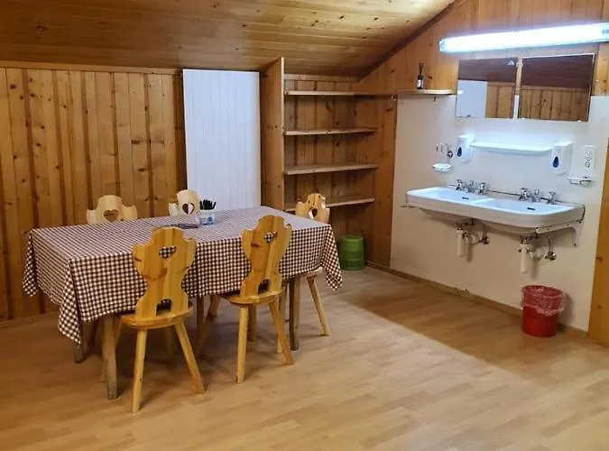 Berghaus Horneggli 旅馆