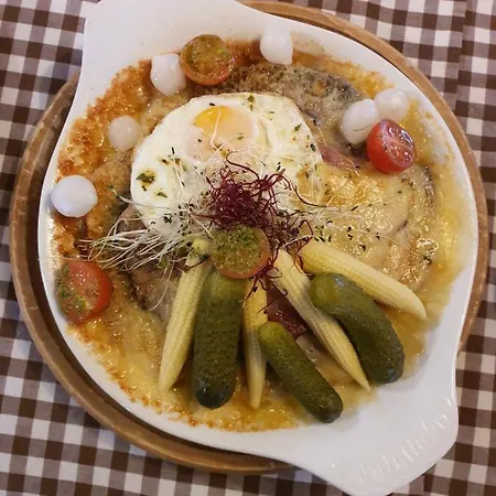 Hostel Berghaus Horneggli Schönried